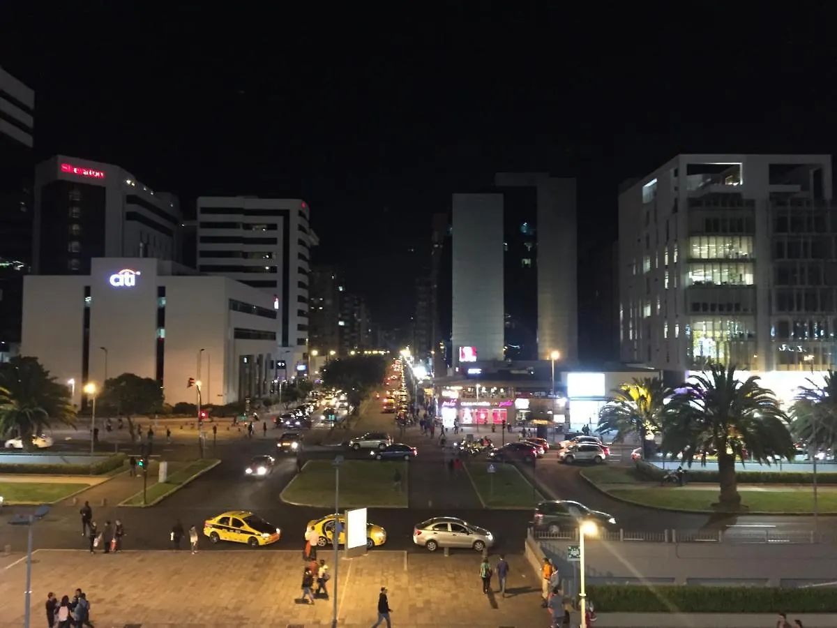 Suite Ejecutiva Ardres Plaza Quito Ecuador